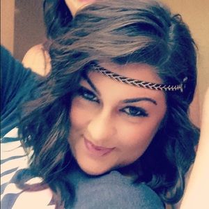 Meet your Posher, Stephanie